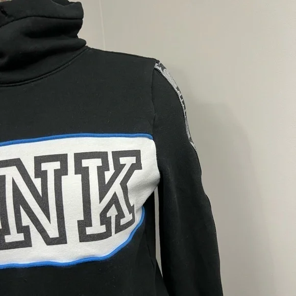 VS Black‎ Color Block Sweater - Picture 12 of 12